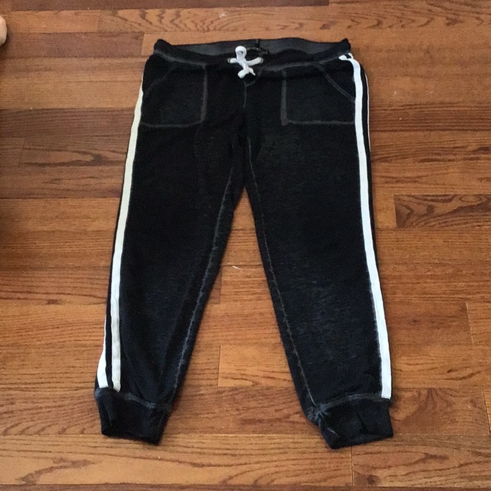 derek heart sweatpantsn